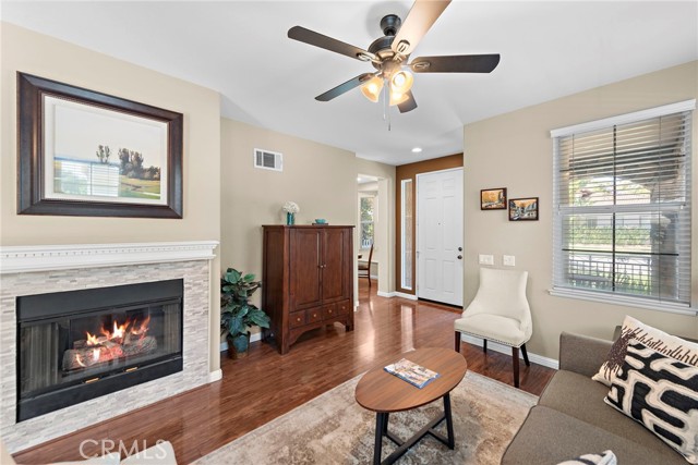 81 Mercantile Way, Ladera Ranch CA: https://media.crmls.org/medias/b247a74d-c549-4640-adc7-4993cec064a1.jpg
