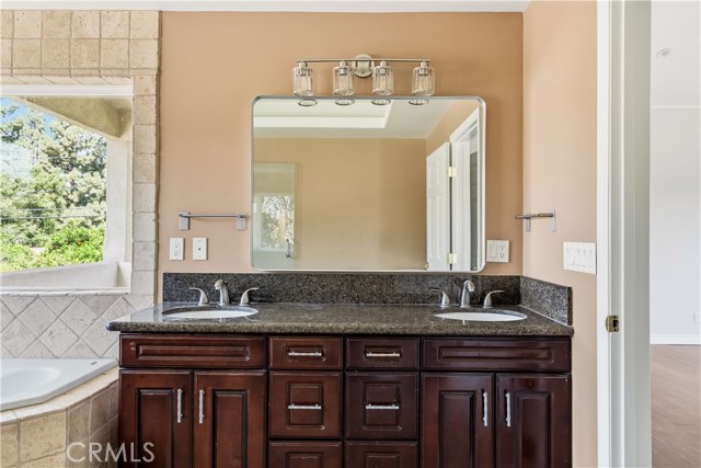 Detail Gallery Image 47 of 66 For 406 N Fairview, Burbank,  CA 91505 - 5 Beds | 4/1 Baths