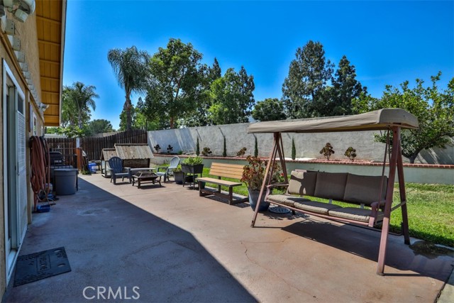 3012 Homer Circle, Jurupa Valley CA: https://media.crmls.org/medias/b24876a9-a97a-4b70-a4e5-46474704cb44.jpg