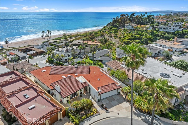 504 Avenida De La Riviera, San Clemente CA: https://media.crmls.org/medias/b248eb1f-b47d-4e6b-8139-0ddff9eec30c.jpg