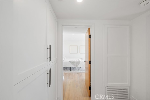 Detail Gallery Image 23 of 53 For 723 Balboa Ave, Laguna Beach,  CA 92651 - 4 Beds | 4/1 Baths