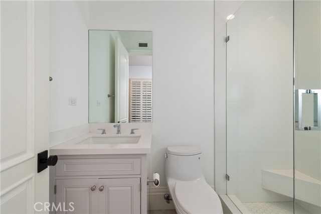 Detail Gallery Image 14 of 33 For 20 Gleneagles Dr, Newport Beach,  CA 92660 - 5 Beds | 4/1 Baths
