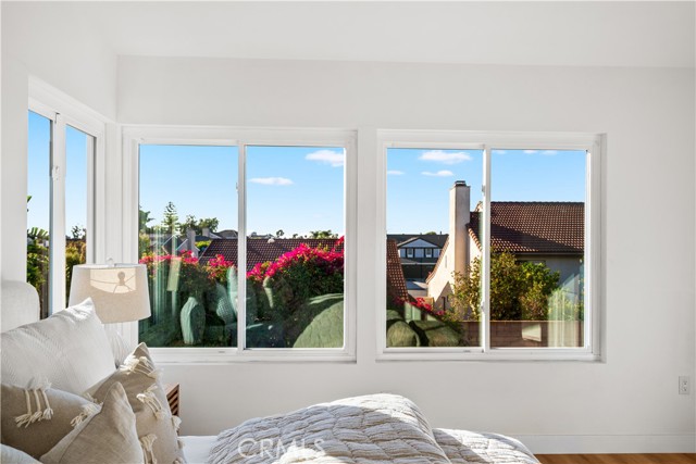 24861 Camberwell Street, Laguna Hills CA: https://media.crmls.org/medias/b249e451-5155-44e6-9b79-66fca0391942.jpg