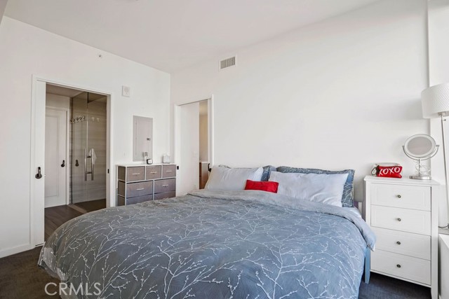 Detail Gallery Image 7 of 30 For 1050 S Grand Ave #808,  Los Angeles,  CA 90015 - 1 Beds | 1 Baths