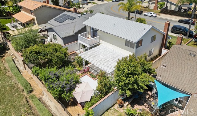 23441 Via Ronda, Mission Viejo CA: https://media.crmls.org/medias/b24a66b3-f662-450f-9832-b04156627105.jpg