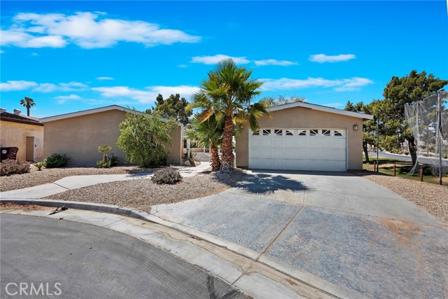 Detail Gallery Image 1 of 24 For 35249 Bandana Cir, Thousand Palms,  CA 92276 - 2 Beds | 2 Baths