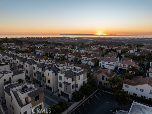 Detail Gallery Image 17 of 18 For 1833 Ocean Ct, Costa Mesa,  CA 92627 - 3 Beds | 2/2 Baths