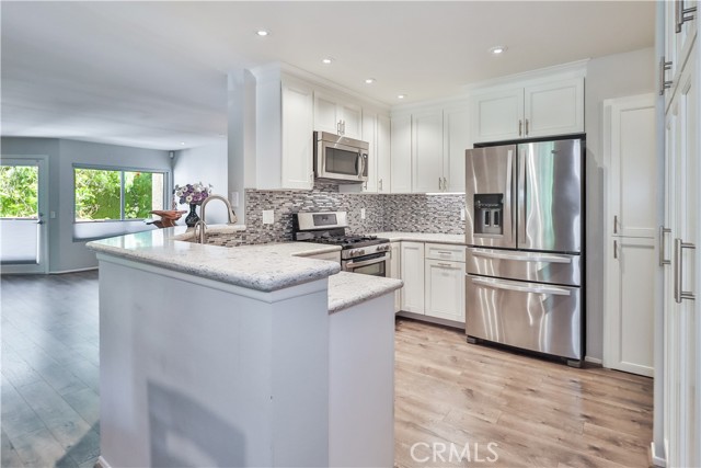 Detail Gallery Image 15 of 45 For 187 via Colinas, Westlake Village,  CA 91362 - 2 Beds | 2 Baths