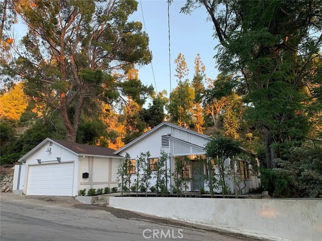 Detail Gallery Image 1 of 7 For 7072 Owens St, Tujunga,  CA 91042 - 3 Beds | 1 Baths