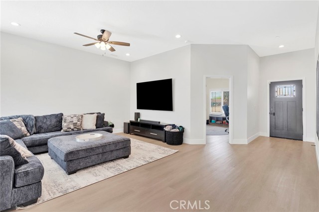 Detail Gallery Image 16 of 46 For 14812 Crofton, Helendale,  CA 92342 - 4 Beds | 2 Baths