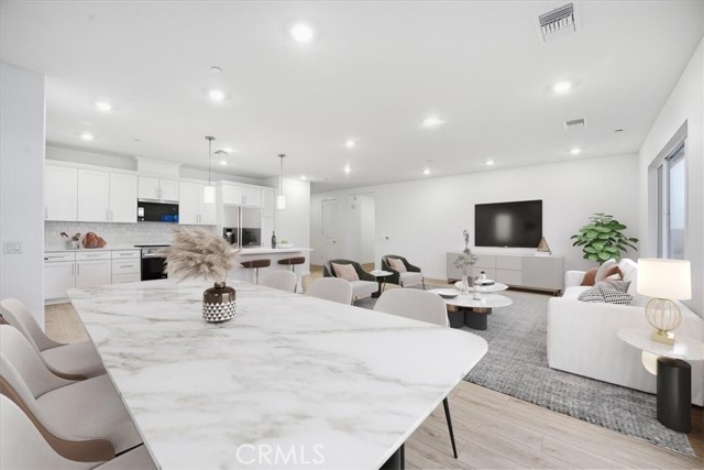 Detail Gallery Image 8 of 41 For 5564 Gem Ct, Lancaster,  CA 93536 - 4 Beds | 2 Baths