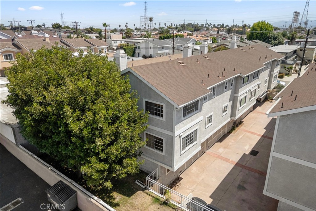 2609 Vanderbilt Lane #4