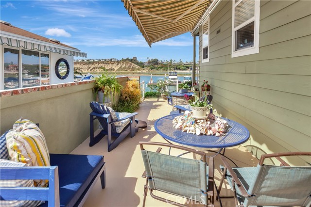 Detail Gallery Image 29 of 53 For 40 Saratoga, Newport Beach,  CA 92660 - 3 Beds | 2/1 Baths