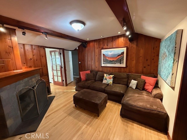 Detail Gallery Image 16 of 38 For 4528 Farmdale, Studio City,  CA 91602 - 2 Beds | 2 Baths