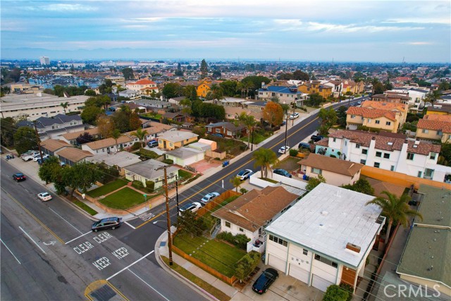 1900 Gates Avenue, Redondo Beach, California 90278, 3 Bedrooms Bedrooms, ,1 BathroomBathrooms,Residential,Sold,Gates,AR22001172