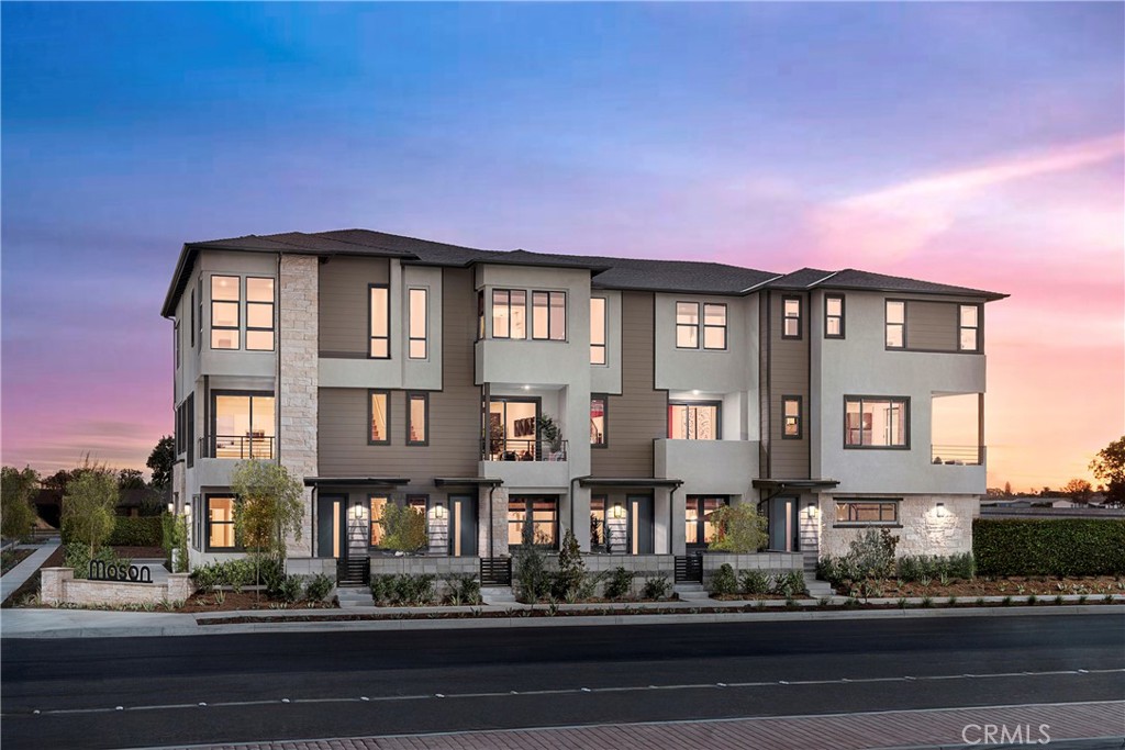 113 S. Laxore St. Unit 602