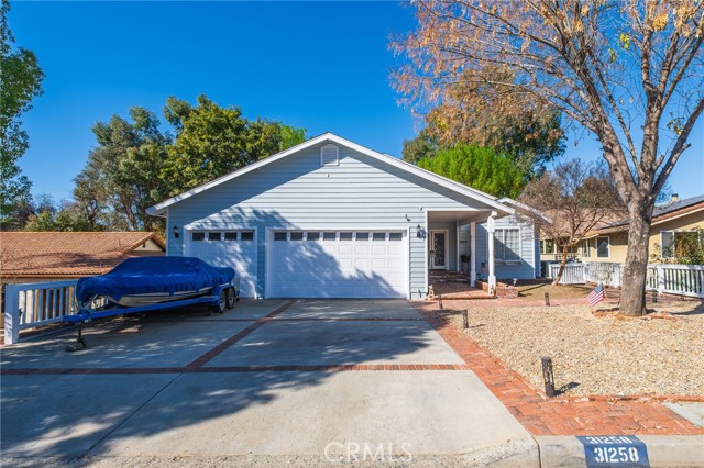 Details for 31258 Emperor Drive, Canyon Lake, CA 92587