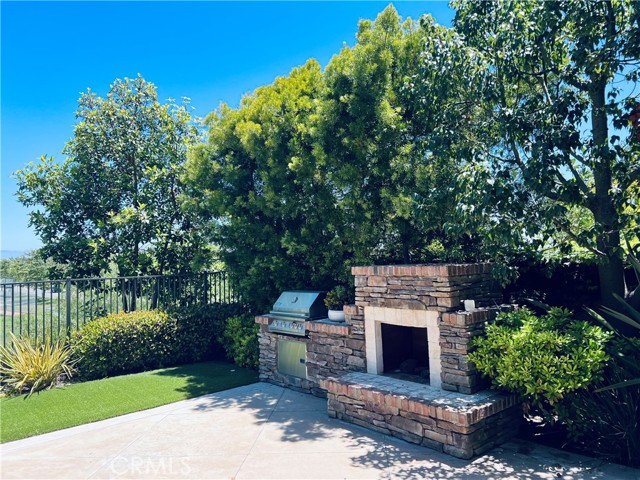 11 Gentle Breeze, Newport Coast CA: https://media.crmls.org/medias/b24f4f95-96d1-4e42-9f2e-6679dd31edf5.jpg