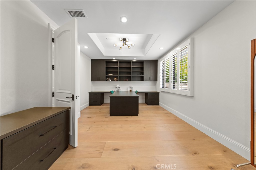 MLS #OC26102051 image #15