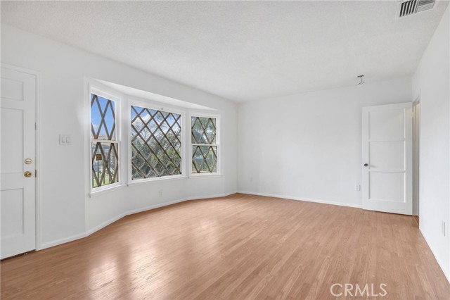 Detail Gallery Image 7 of 38 For 7128 Farmland, Pico Rivera,  CA 90660 - 3 Beds | 2 Baths