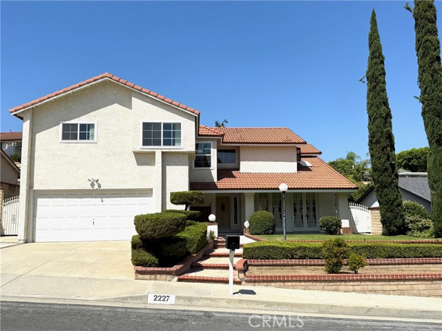 2227 Langspur Drive, Hacienda Heights CA: https://media.crmls.org/medias/b2506063-bc70-4db4-89cc-29f3641d207e.jpg