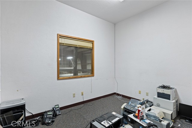 Image 55 of 71 For 958 Mckale Road