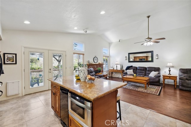 Image 18 of 50 For 6752 Laurelbrook Drive