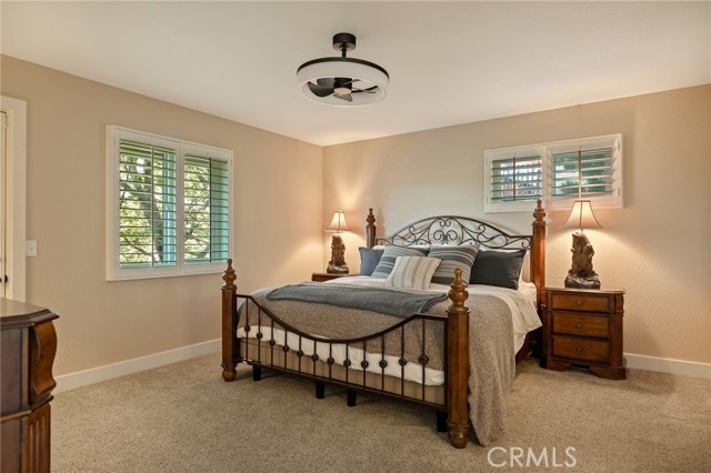 Detail Gallery Image 4 of 39 For 28195 Arbon, Lake Arrowhead,  CA 92352 - 3 Beds | 2 Baths