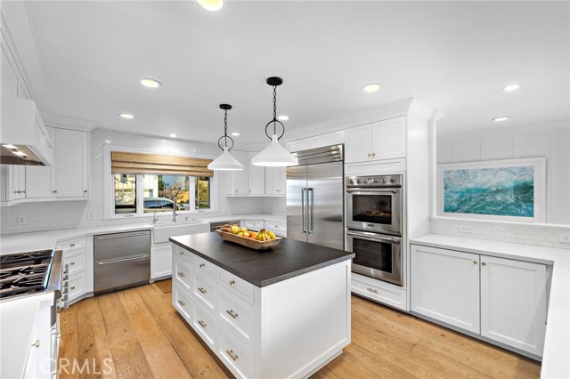 Detail Gallery Image 6 of 37 For 1725 Skylark, Newport Beach,  CA 92660 - 5 Beds | 4/1 Baths