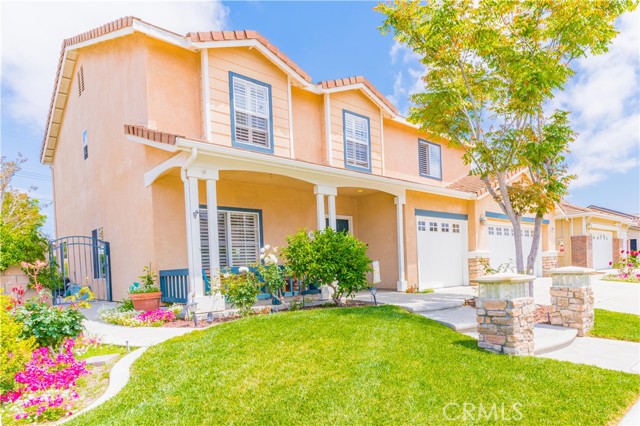 Detail Gallery Image 3 of 58 For 8737 Sunbird Ave, Fountain Valley,  CA 92708 - 4 Beds | 2/1 Baths