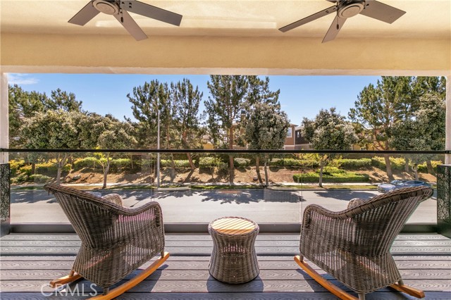 4651 Los Patos Avenue, Huntington Beach CA: https://media.crmls.org/medias/b255259f-978a-439c-8faf-16102986e6cc.jpg