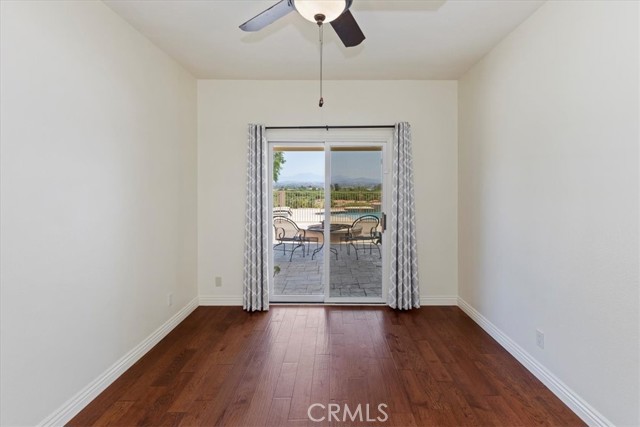 40624 Calle Cancion, Temecula CA: https://media.crmls.org/medias/b2560763-6cf2-4b71-984b-660840add9ae.jpg