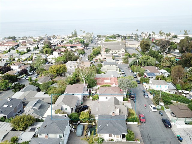 495 Saint Anns Drive, Laguna Beach CA: https://media.crmls.org/medias/b2573c1f-8bd2-4156-ac96-7492734cca8b.jpg