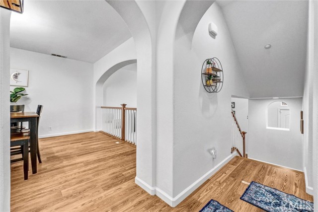 Detail Gallery Image 5 of 45 For 4440 Owens St #104,  Corona,  CA 92883 - 3 Beds | 2/1 Baths