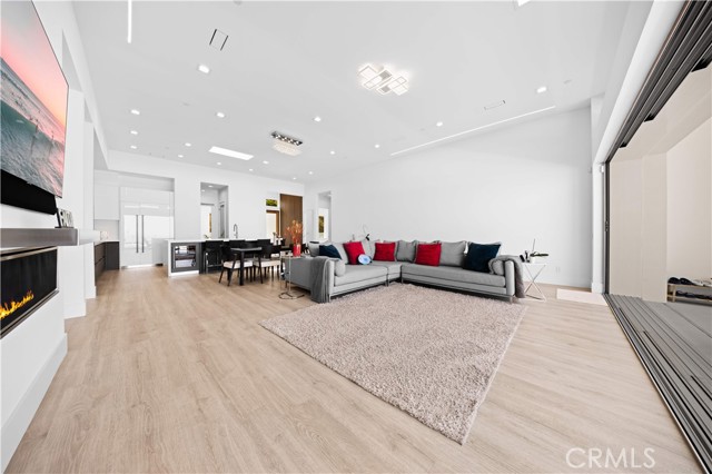 Image 12 of 63 For 1270 Chase Drive