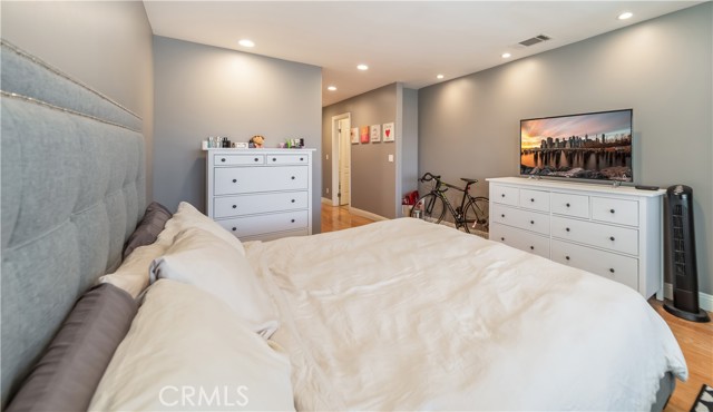 Master Bedroom - 3