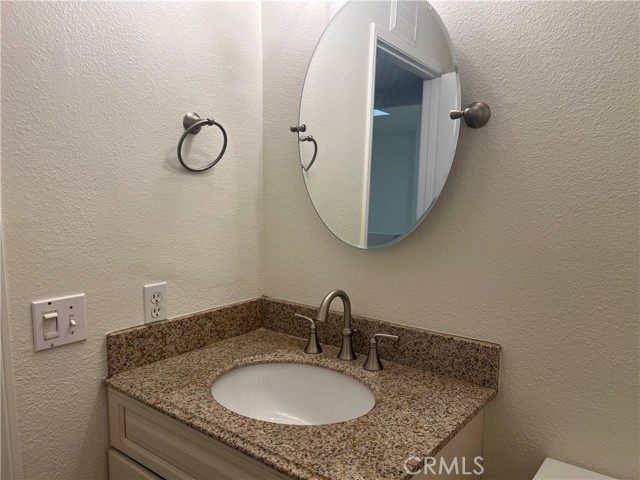 Detail Gallery Image 28 of 38 For 29581 Cara Way, Temecula,  CA 92591 - 2 Beds | 2/1 Baths