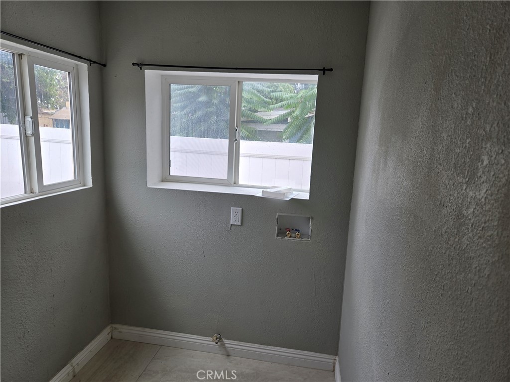 MLS #OC25240012 image #5