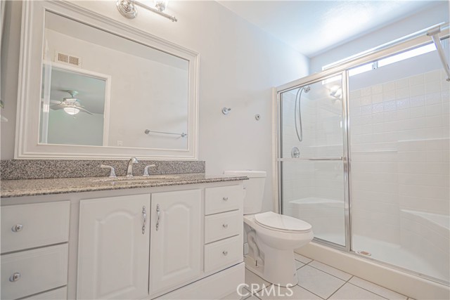 22914 Cerca Drive, Valencia CA: https://media.crmls.org/medias/b2591ca5-f989-4f76-bf46-55bd35d7d85f.jpg