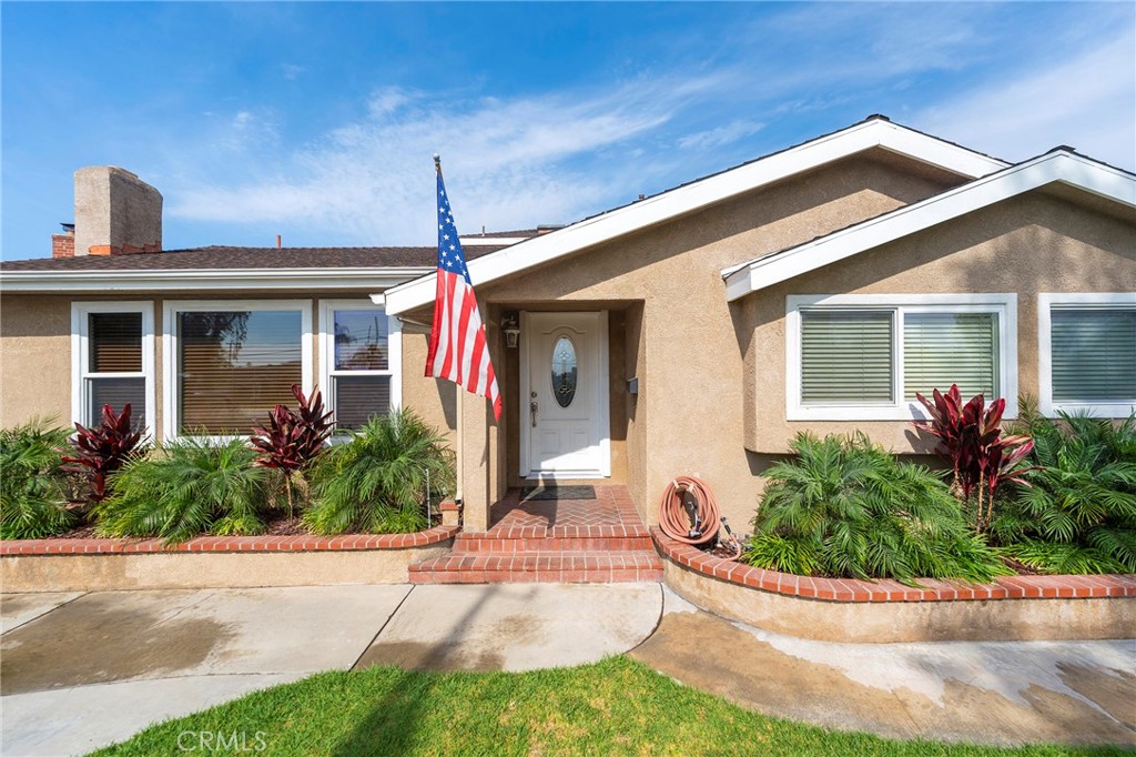 B2592205 1D39 40F0 9D5C Ed142367E6C6 1441 S Loara Street, Anaheim, Ca 92802 &Lt;Span Style='BackgroundColor:transparent;Padding:0Px;'&Gt; &Lt;Small&Gt; &Lt;I&Gt; &Lt;/I&Gt; &Lt;/Small&Gt;&Lt;/Span&Gt;