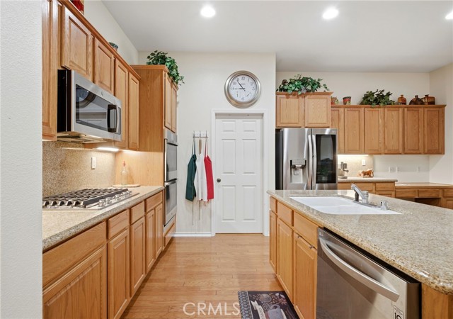 Detail Gallery Image 14 of 32 For 19629 Capital Peak Ln, Riverside,  CA 92508 - 4 Beds | 2 Baths