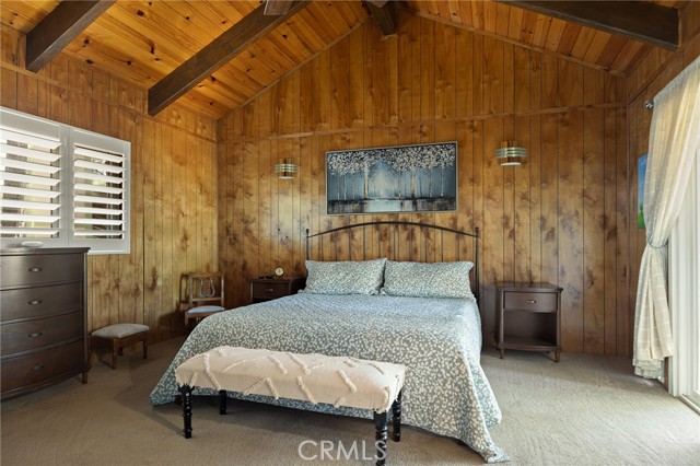 221 Darfo Drive, Crestline CA: https://media.crmls.org/medias/b25927d0-d093-4fb7-afa8-dd3c63e46f2b.jpg