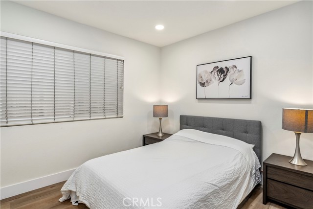 219 32nd Street, Newport Beach CA: https://media.crmls.org/medias/b259598c-8680-497e-9f21-39a64ca5f019.jpg