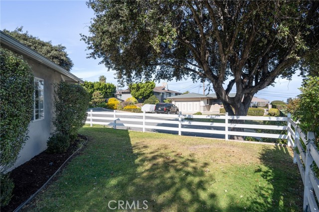 2070 Noble View Drive, Rancho Palos Verdes, California 90275, 4 Bedrooms Bedrooms, ,1 BathroomBathrooms,Residential,For Sale,Noble View,PV24246474