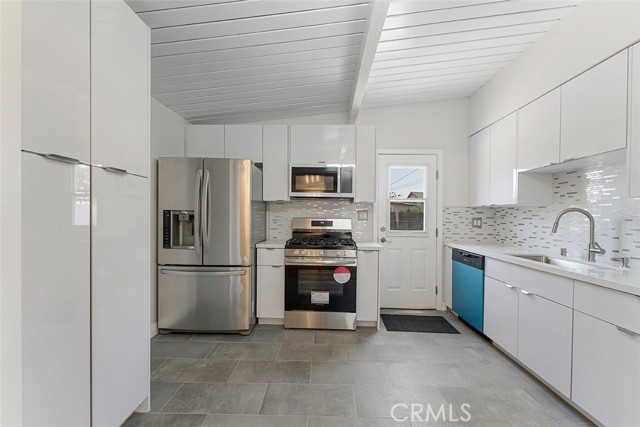 Detail Gallery Image 6 of 20 For 318 S Enid Ave, Azusa,  CA 91702 - 3 Beds | 1 Baths