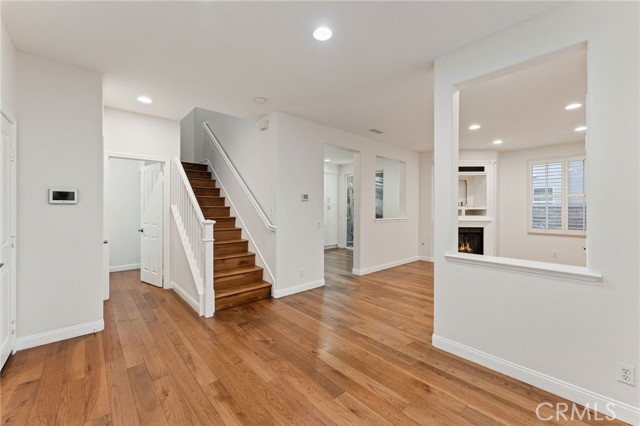 Detail Gallery Image 9 of 37 For 204 Windy, Tustin,  CA 92782 - 3 Beds | 2/1 Baths