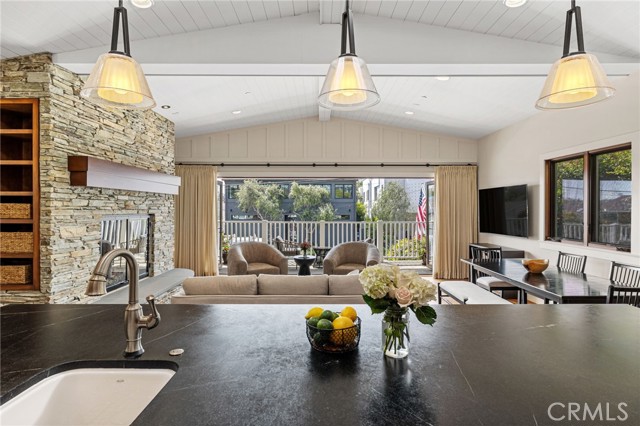 Detail Gallery Image 15 of 54 For 521 24th Pl, Hermosa Beach,  CA 90254 - – Beds | – Baths