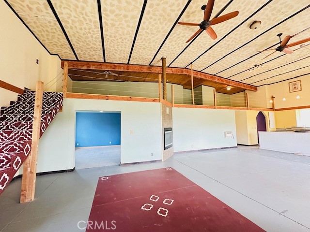 https://media.crmls.org/medias/b25c0dfe-a113-4658-8670-30d552f024c2.jpg?preset=X-Large