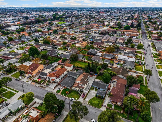 Image 32 of 35 For 17013 California