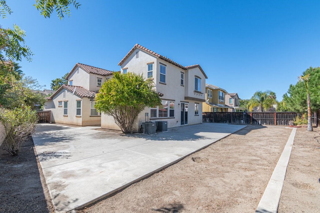 Detail Gallery Image 39 of 49 For 31940 Penguin Pl, Temecula,  CA 92592 - 4 Beds | 4 Baths